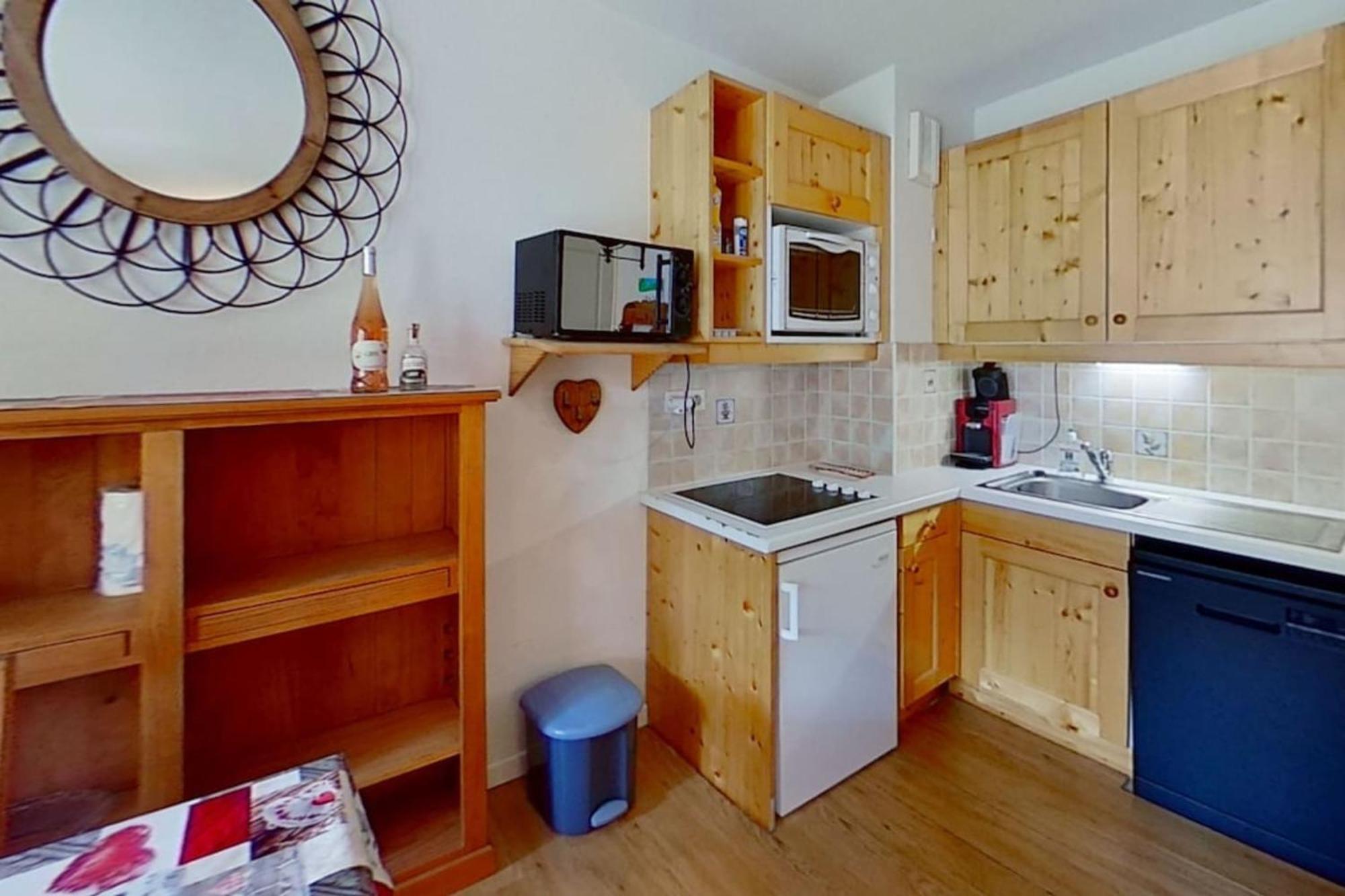 Appartamento Casa-Amelie Terrace With View And Parking Vars  Esterno foto